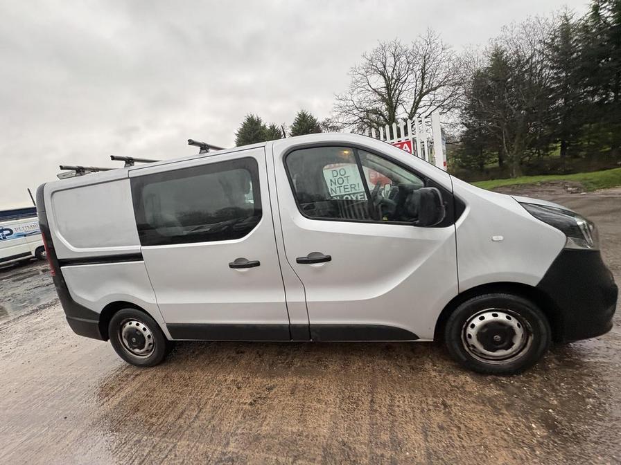 Used Vauxhall Vivaro 2018 for sale - 77051120: Photo 4