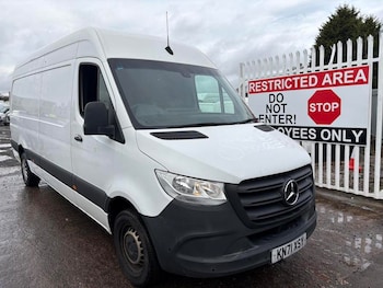 Mercedes-Benz Sprinter feature image