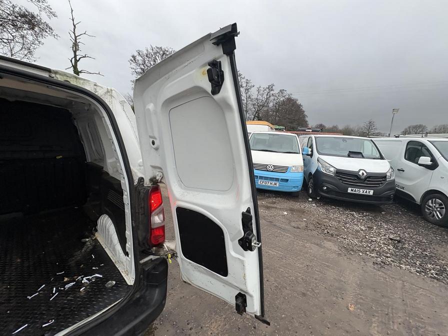 Used Citroen Berlingo 2020 for sale - 77293903: Photo 12