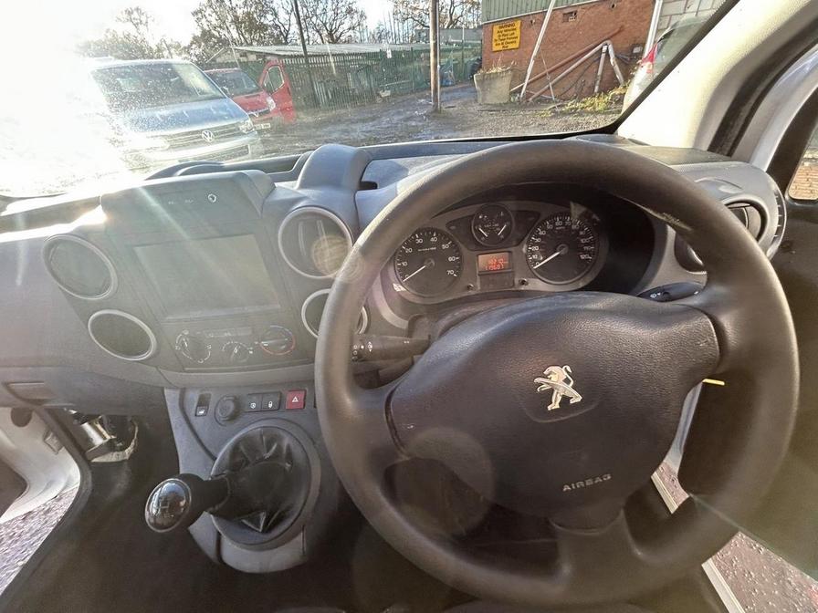 Used Peugeot Partner 2018 for sale - 76788593: Photo 18