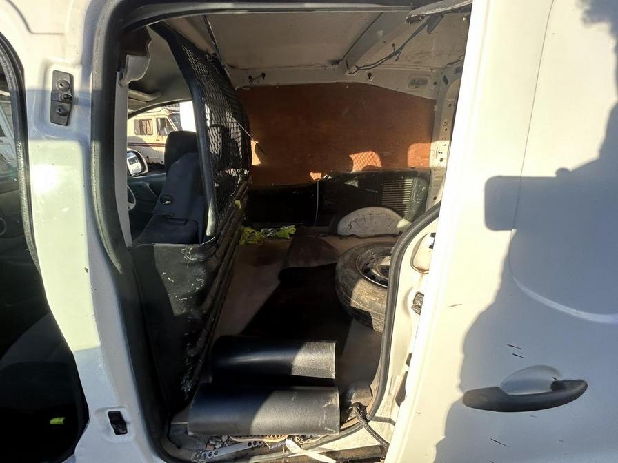 Used Peugeot Partner 2018 for sale - 76788593: Photo 6