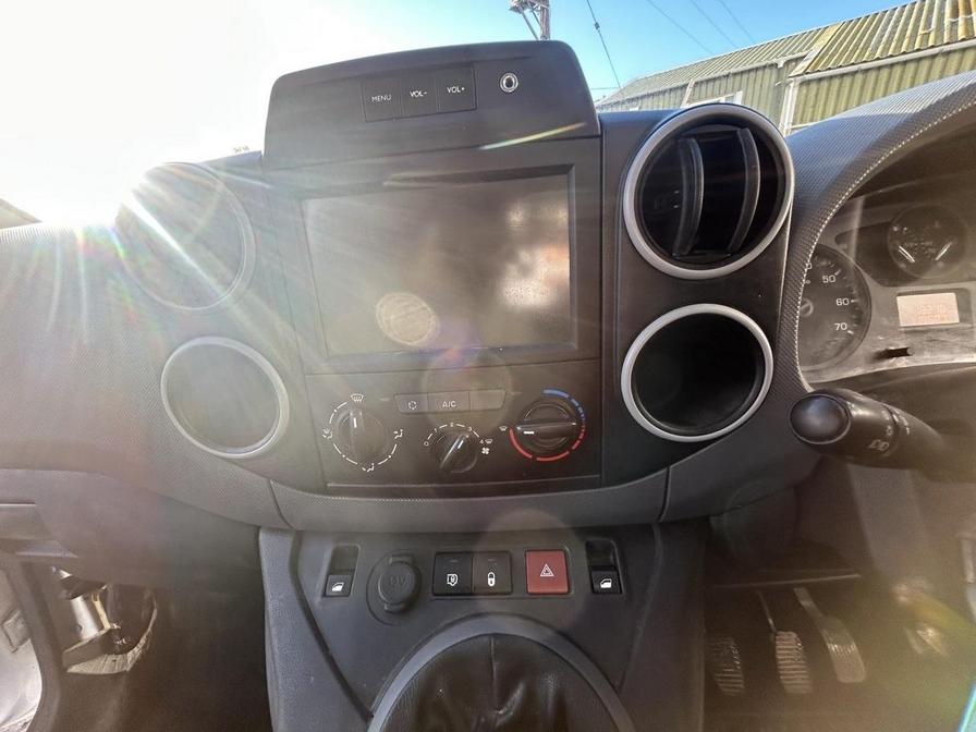 Used Peugeot Partner 2018 for sale - 76788593: Photo 9