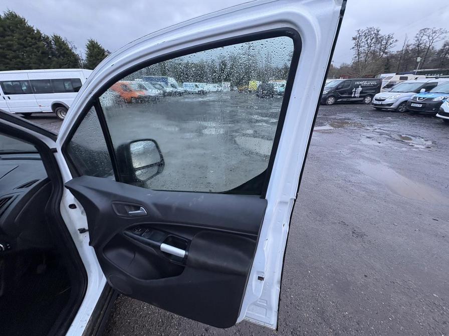 Used Ford Transit Connect 2017 for sale - 76937912: Photo 10