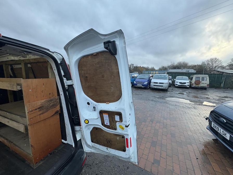 Used Ford Transit Connect 2017 for sale - 76937912: Photo 15
