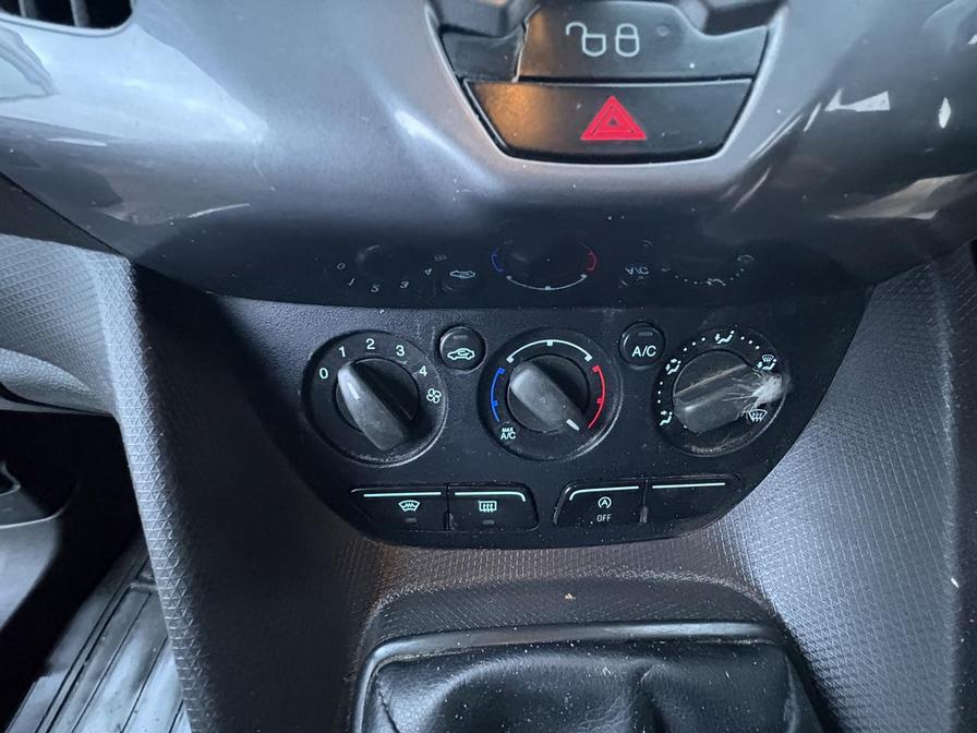 Used Ford Transit Connect 2017 for sale - 76937912: Photo 7