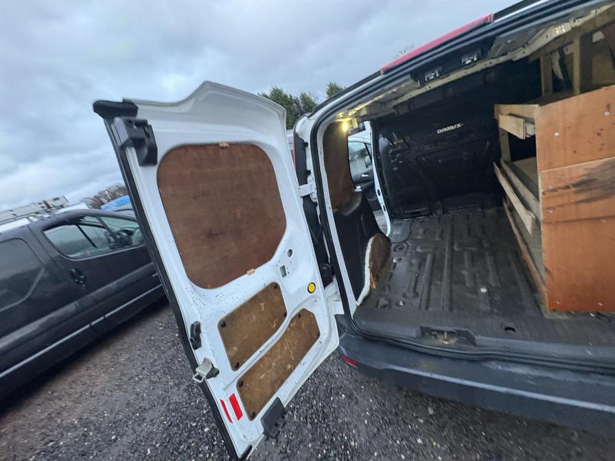 Used Ford Transit Connect 2017 for sale - 76937912: Photo 8