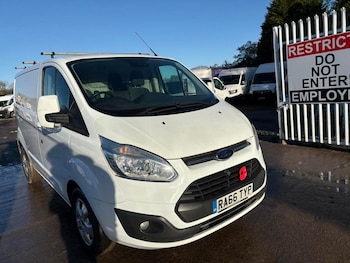 Used Ford Transit Custom 2017 for sale - 76804475: Photo