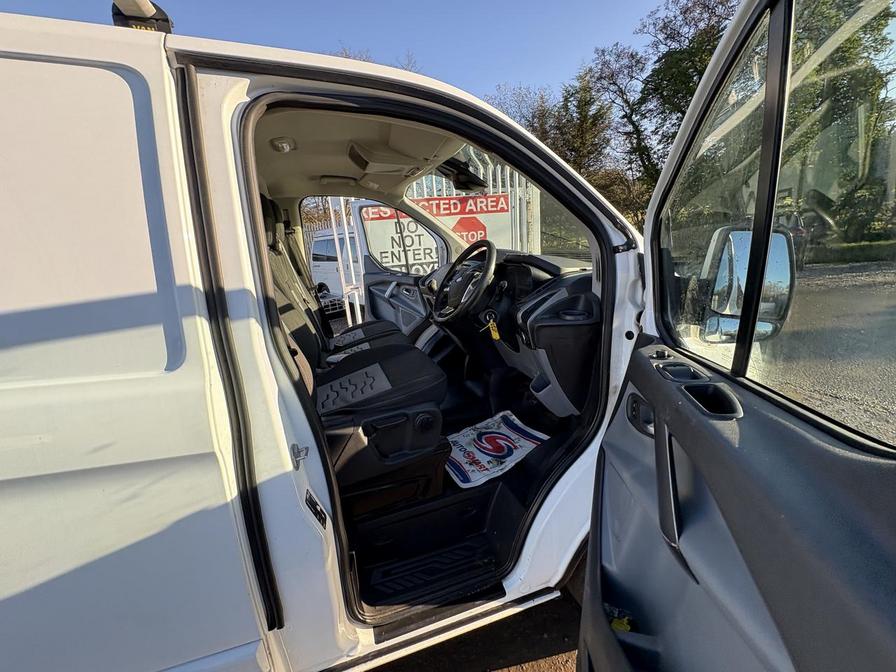 Used Ford Transit Custom 2017 for sale - 76804475: Photo 6