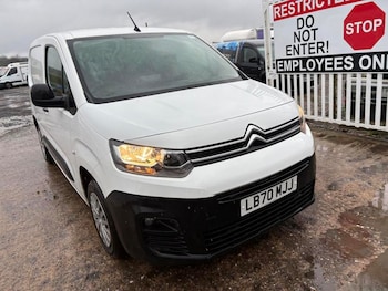 Used Citroen Berlingo 2020 for sale - 76967240: Photo