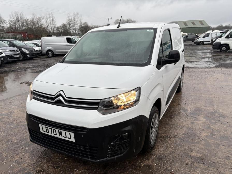 Used Citroen Berlingo 2020 for sale - 76967240: Photo 2