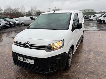 Used Citroen Berlingo 2020 for sale - 76967240: Photo