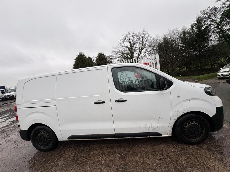Used Toyota ProAce 2017 for sale - 77308058: Photo 2