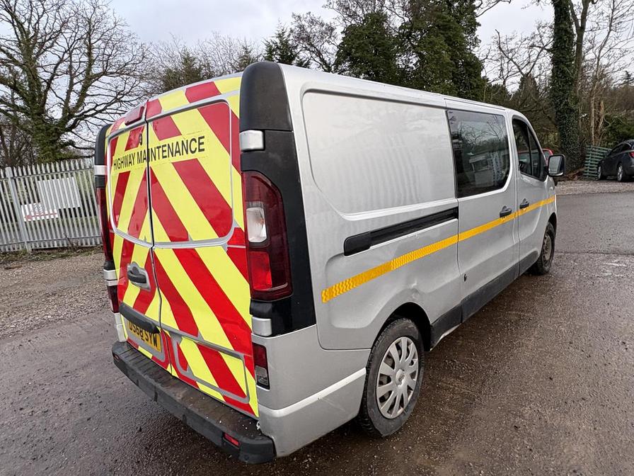 Used Vauxhall Vivaro 2018 for sale - 77206053: Photo 8