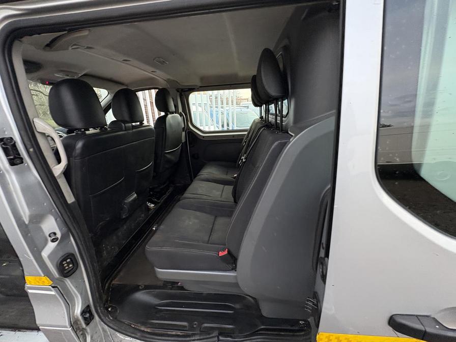 Used Vauxhall Vivaro 2018 for sale - 77206053: Photo 9