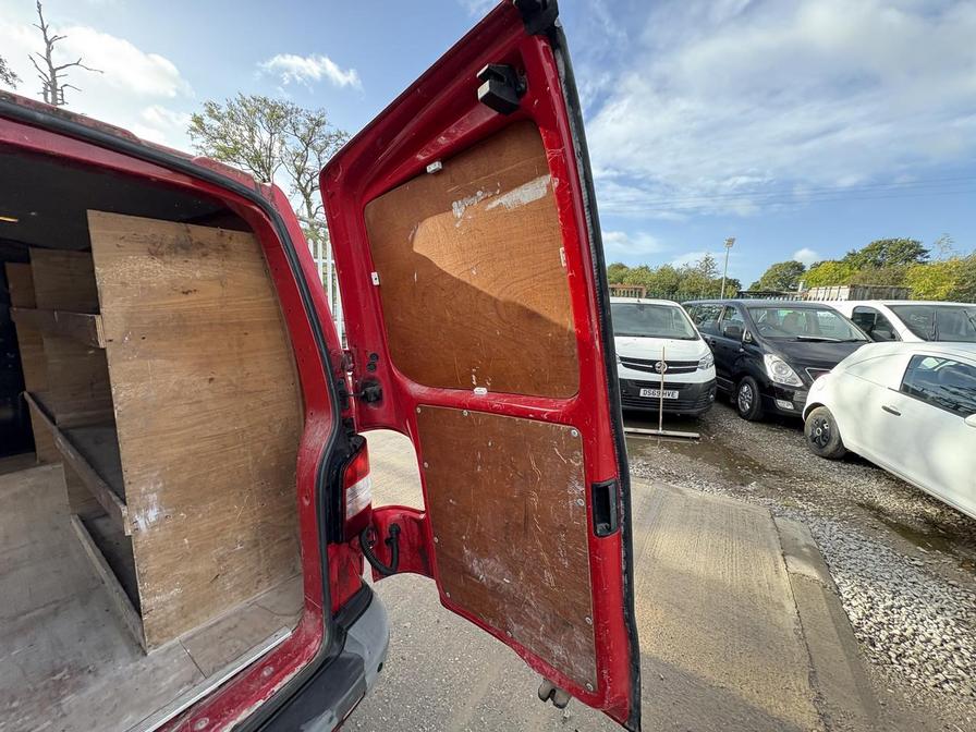 Used Volkswagen Transporter 2009 for sale - 76459504: Photo 13