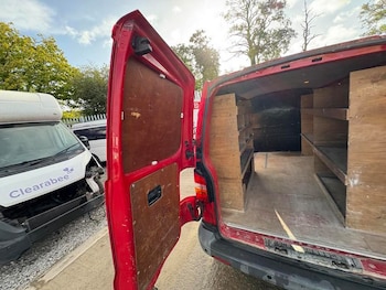 Used Volkswagen Transporter 2009 for sale - 76459504: Photo