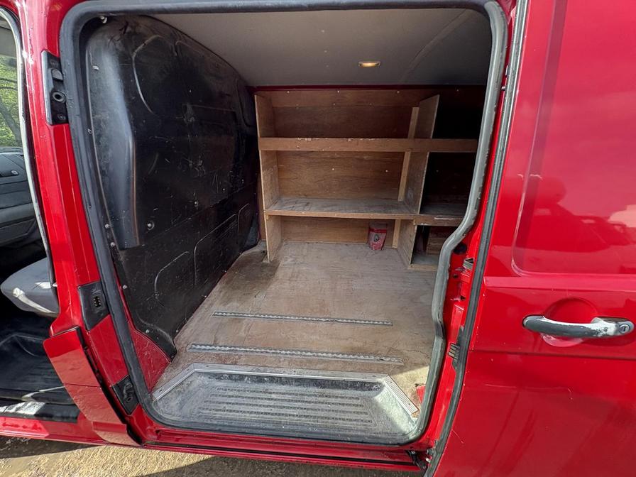 Used Volkswagen Transporter 2009 for sale - 76459504: Photo 5