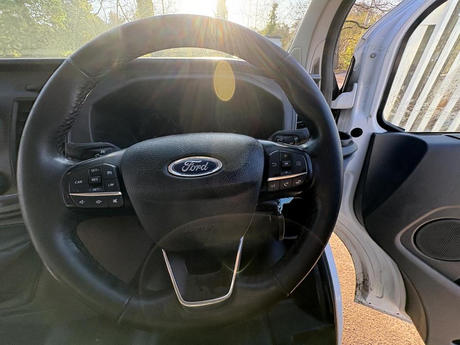 Used Ford Transit Custom 2018 for sale - 76636188: Photo 17