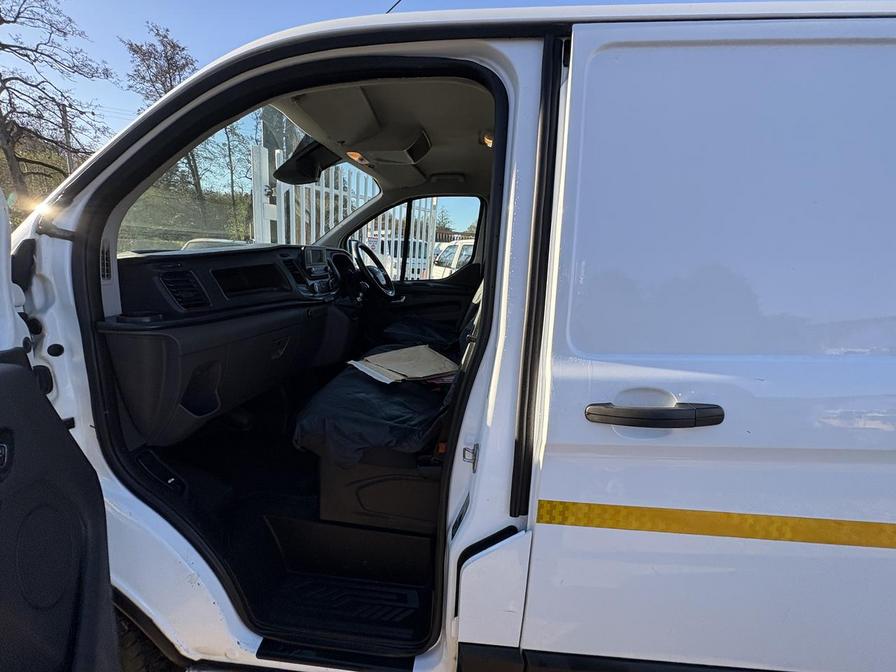 Used Ford Transit Custom 2018 for sale - 76636188: Photo 3