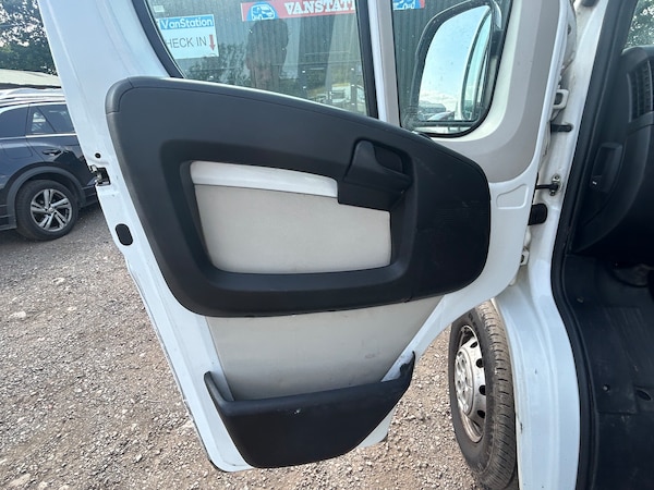 Used Citroen Relay 2015 for sale - 74922579: Photo 15