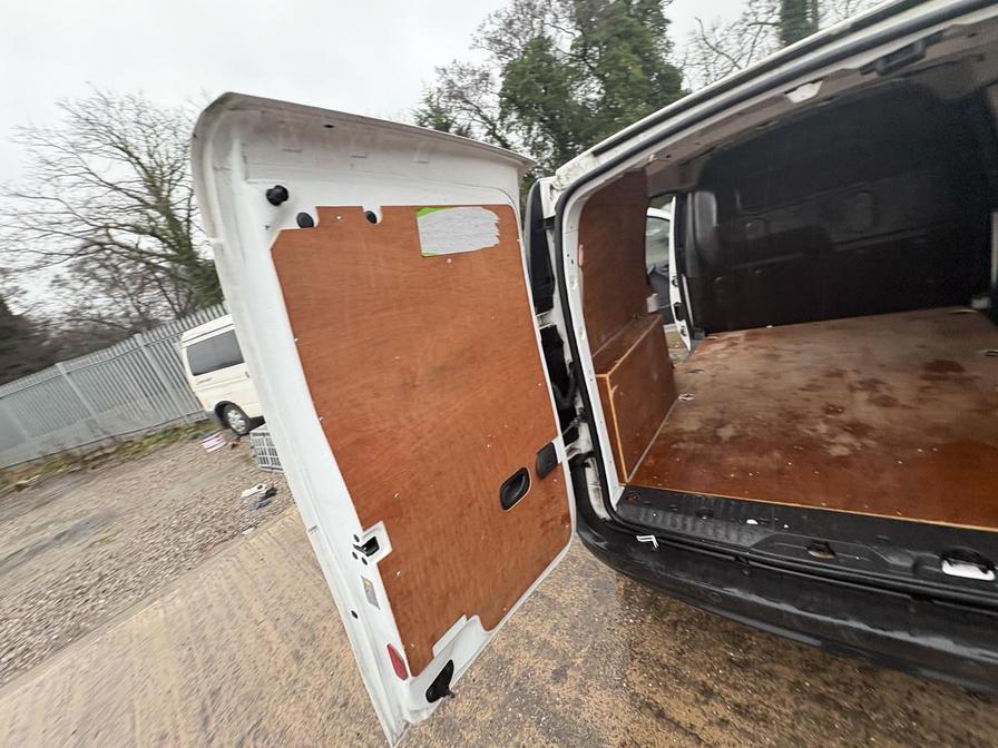 Used Renault Kangoo 2017 for sale - 76937916: Photo 11