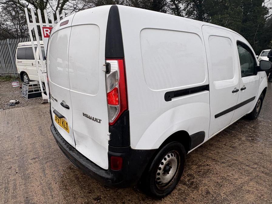 Used Renault Kangoo 2017 for sale - 76937916: Photo 2