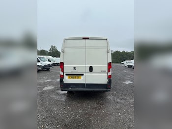 Used Peugeot Boxer 2018 for sale - 79700680: Photo