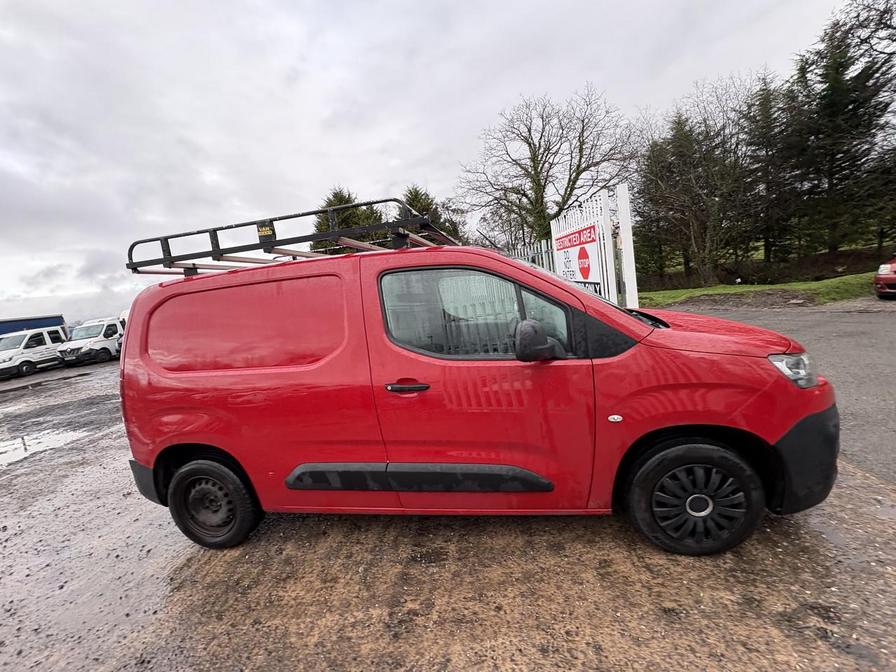 Used Citroen Berlingo 2019 for sale - 77194160: Photo 2