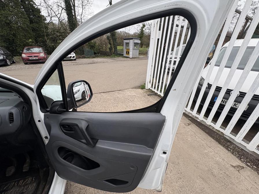 Used Citroen Berlingo 2010 for sale - 78148621: Photo 16