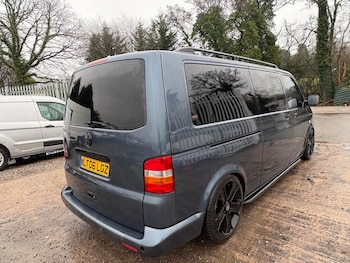 Used Volkswagen Transporter Shuttle 2006 for sale - 77485448: Photo