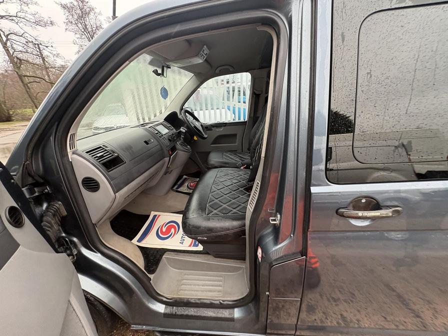 Used Volkswagen Transporter Shuttle 2006 for sale - 77485448: Photo 5