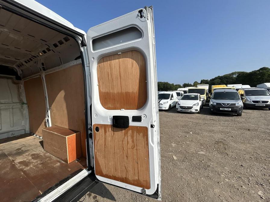 Used Vauxhall Movano 2022 for sale - 76540416: Photo 12