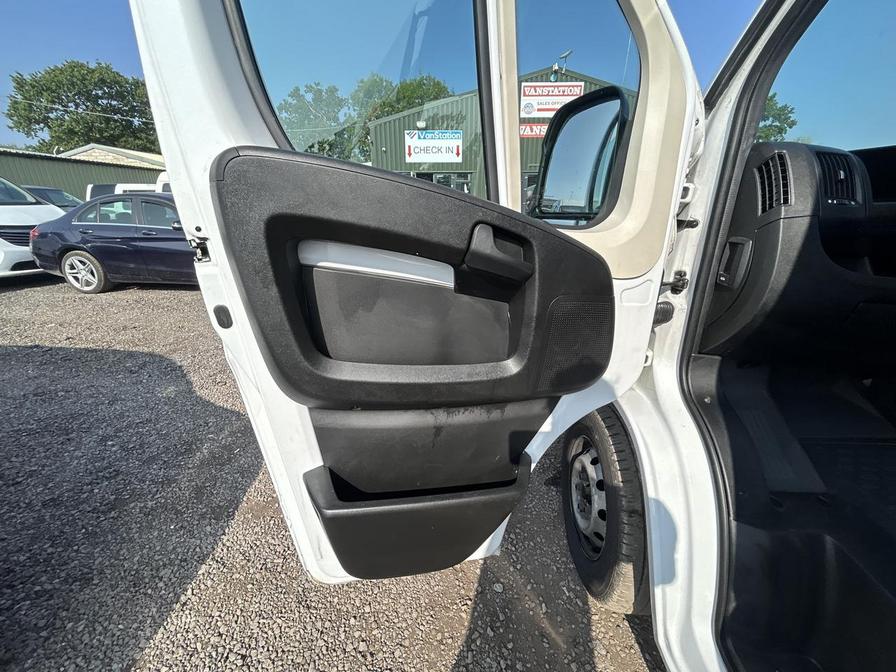 Used Vauxhall Movano 2022 for sale - 76540416: Photo 19