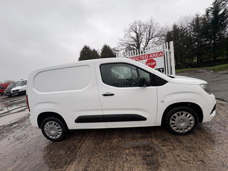 Used Vauxhall Combo 2020 for sale - 77485430: Photo 2