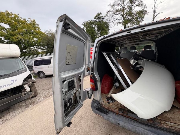 Used Volkswagen Transporter 2007 for sale - 76155452: Photo 12