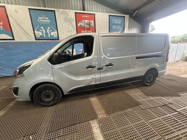 Used Vauxhall Vivaro 2018 for sale - 76184202: Photo 17