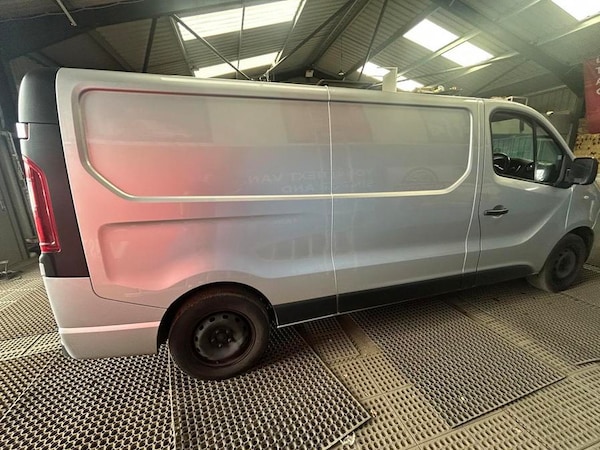 Used Vauxhall Vivaro 2018 for sale - 76184202: Photo 19