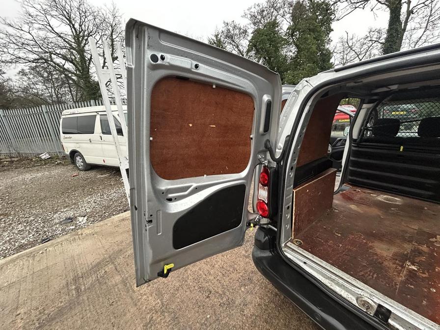 Used Citroen Berlingo 2018 for sale - 77085065: Photo 15