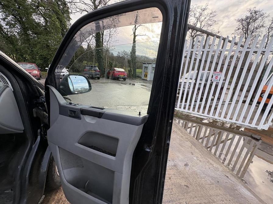 Used Volkswagen Transporter 2007 for sale - 77068130: Photo 12