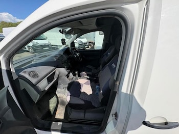 Used Volkswagen Caddy 2015 for sale - 78638487: Photo