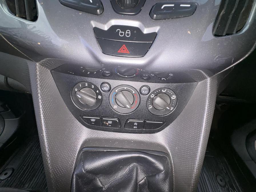 Used Ford Transit Connect 2016 for sale - 77308049: Photo 2