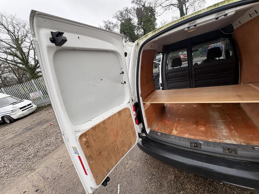 Used Volkswagen Caddy 2016 for sale - 77308055: Photo 15