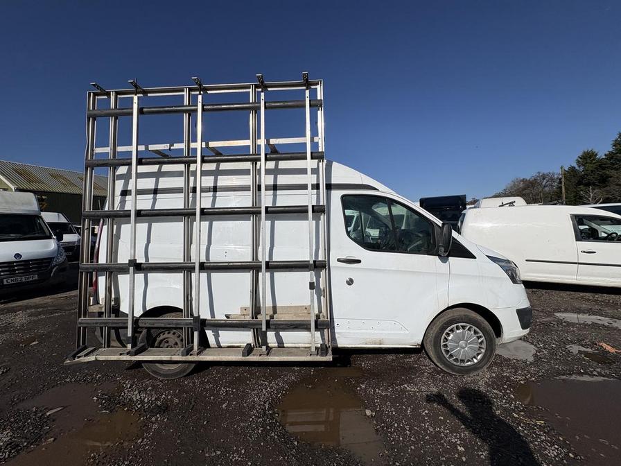 Used Ford Transit Custom 2015 for sale - 78118235: Photo 2