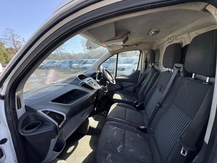 Used Ford Transit Custom 2015 for sale - 78118235: Photo 9