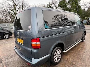 Used Volkswagen Transporter Shuttle 2007 for sale - 77058084: Photo