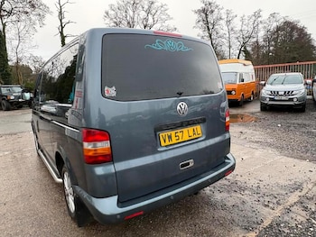 Used Volkswagen Transporter Shuttle 2007 for sale - 77058084: Photo