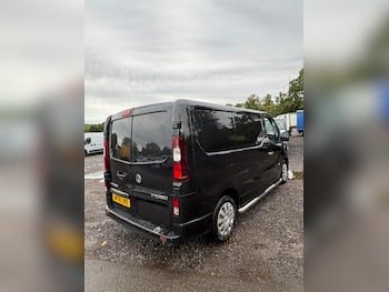 Used Vauxhall Vivaro 2016 for sale - 79743641: Photo