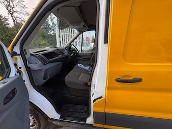 Used Ford Transit 2018 for sale - 76184204: Photo 3