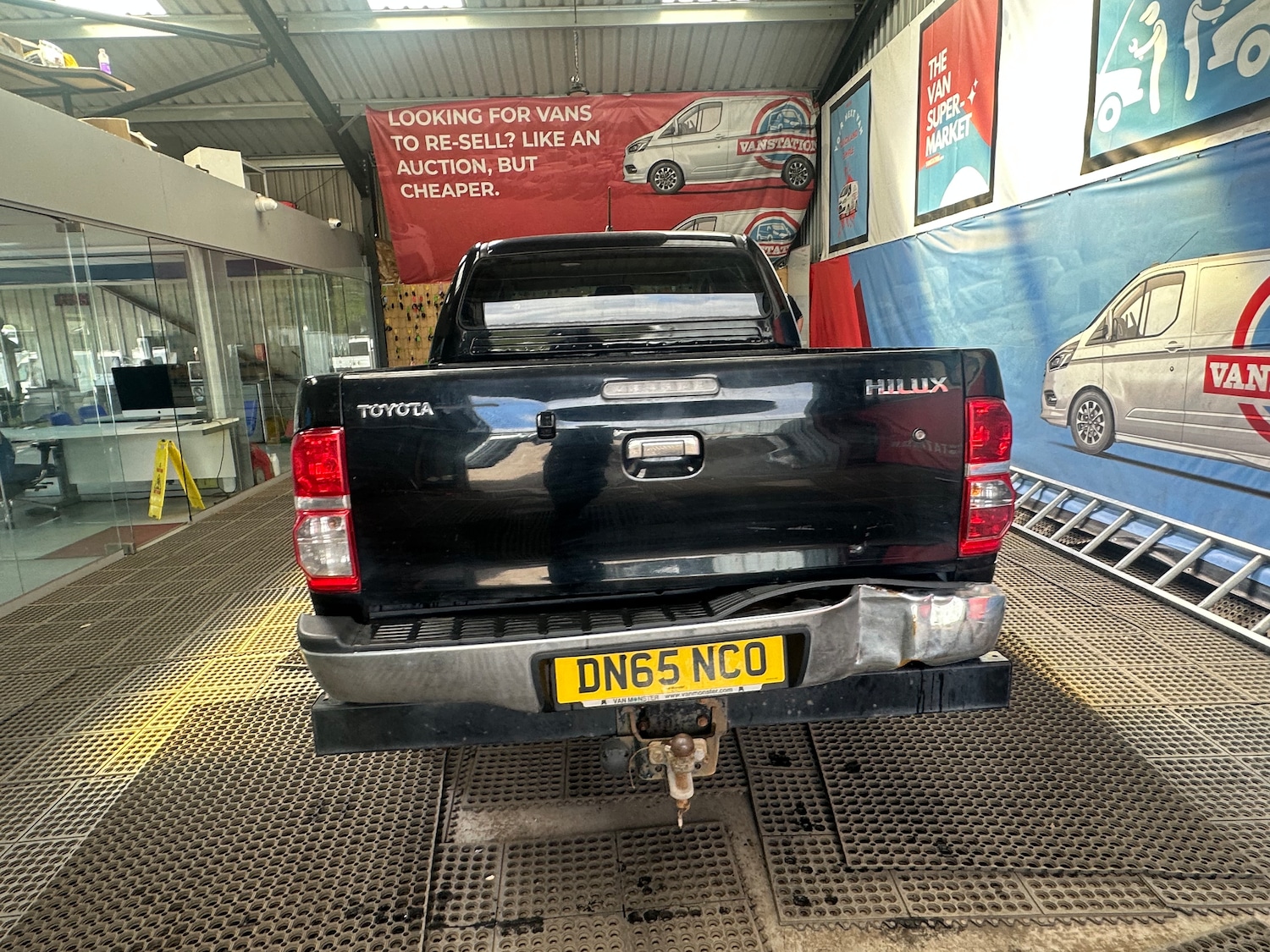 Vehicle 21