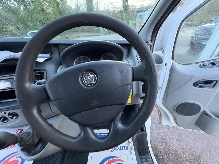Used Vauxhall Vivaro 2014 for sale - 77500053: Photo 2